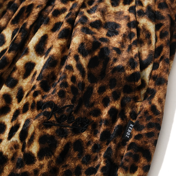 Pantalon en velours léopard